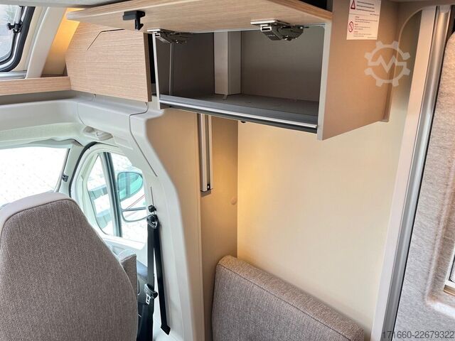 Teilintegriertes Wohnmobil BÜRSTNER Campeo TD 691 G Hubbett