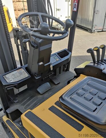 Electric forklift Yale Elektro-Gabelstapler ERP 18 ATF