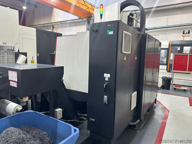 Vertical machining center MAS MCV 1000 5AX