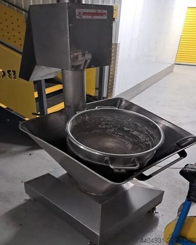 Used flour sifter, 50 kg/min CAPLAIN TF 50K