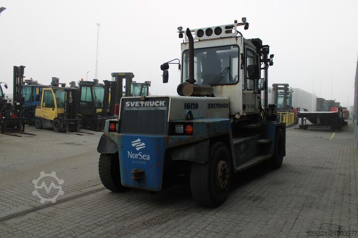 Dieselstapler SveTruck 16120-38