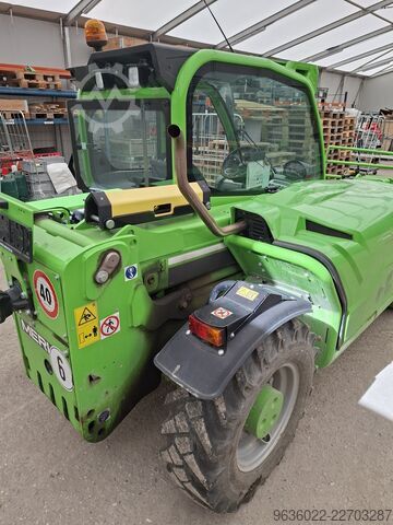 Teleskoparmstapler Merlo P27.6 Plus