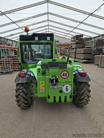 Teleskoparmstapler Merlo P27.6 Plus