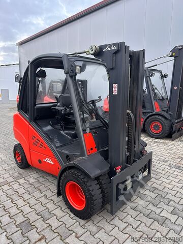 4-wheel forklift Linde H35 Diesel Triplex Doppelzusatzhydraulik