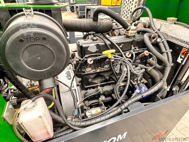 4-Wege-Gabelstapler Combilift C3000 / 4100 MM / 3 TONS / LPG /LIKE NEW