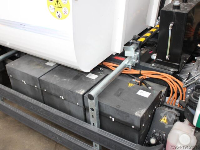 Garbage truck Isuzu M55e Elektro / Nanos 5e