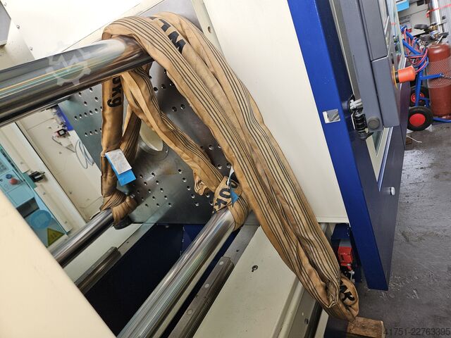 Injection molding machine KraussMaffei KM 80-380 EX