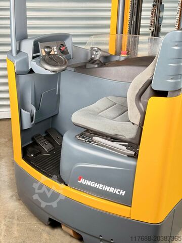 Schubmaststapler Jungheinrich ETV 214 - Service Neu -nur 4.444 Std.-Batterie 85%