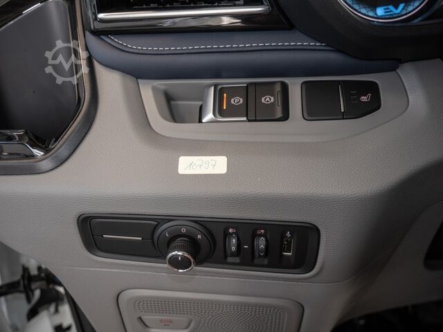 Minibus Maxus eDELIVER 7 KA ALLRAD L2H1 88 kW/h Klima Kamer