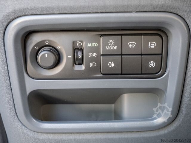 Kleinbus Maxus eDELIVER 5 KA L2H1 64 kW/h Klima 360° LED PDC