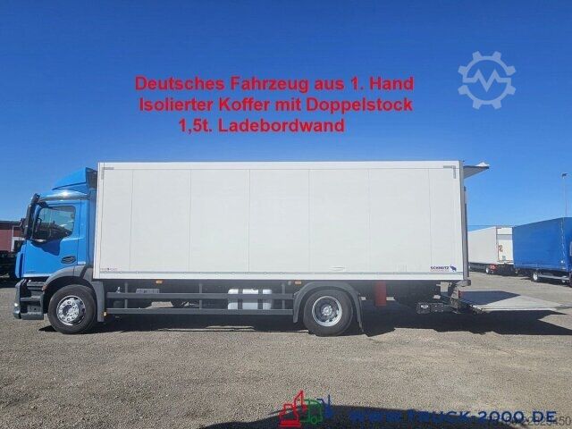 LKW mit Kofferaufbau Mercedes-Benz 1832 Isolierter Koffer 7.40m Doppelstock LBW1.5t