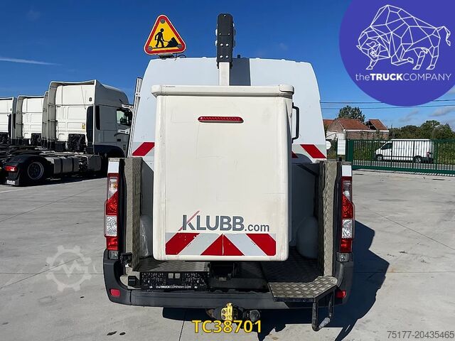 Hebebühne Renault Master tronqué