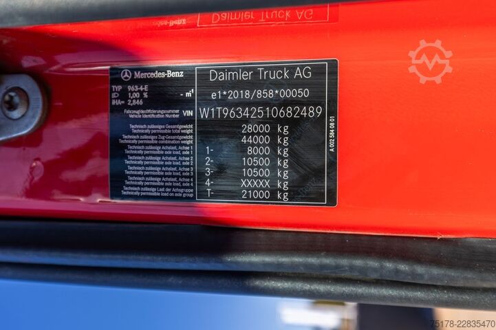 Standard tractor Mercedes-Benz ACTROS 2851 LLS - 6x4