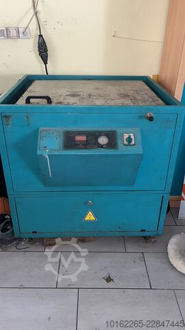 Offset printing press  