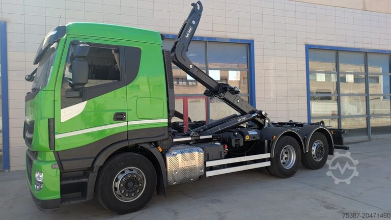 Hakenlift LKW IVECO Stralis AS