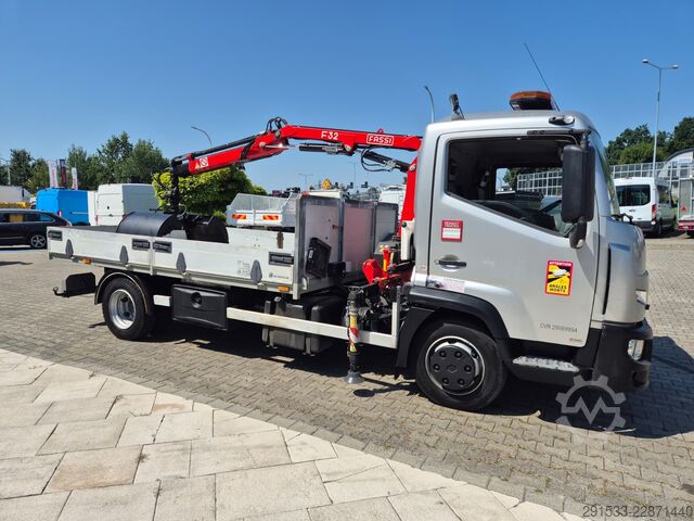 LKW mit Pritsche (offen) Renault D 7.5 - HIAB FASSI F32
