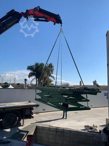 Scissor lift platform Trasportcar Srl V06