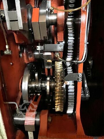 Multi-spindle machine Mori Say 8 / 32 S