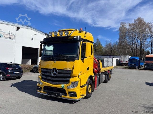 Abschleppwagen MERCEDES-BENZ Actros 4 Abschleppwagen mit Kran