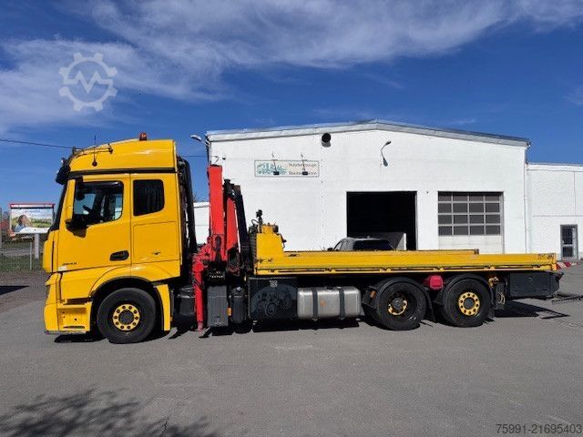 Abschleppwagen MERCEDES-BENZ Actros 4 Abschleppwagen mit Kran