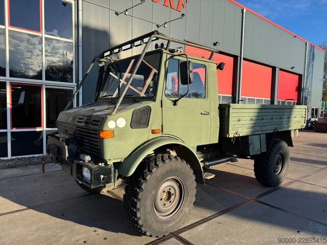 Standard tractor Unimog U1300
