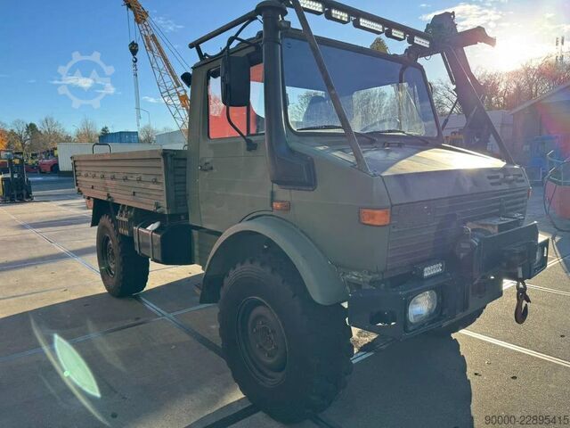 Standard tractor Unimog U1300