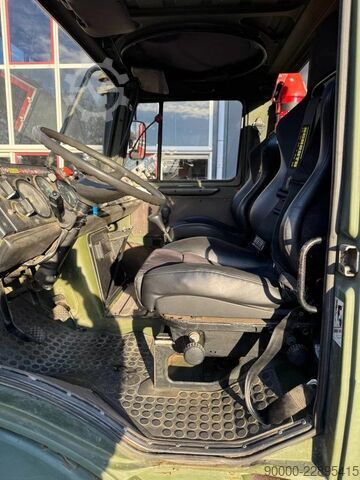 Standard tractor Unimog U1300