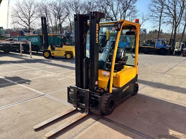 Forklift Hyster J2.0 XN LWB 2000kg E- Heftruck