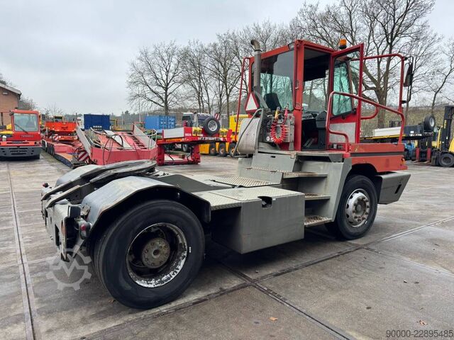 Terminal tractor Terberg YT 182