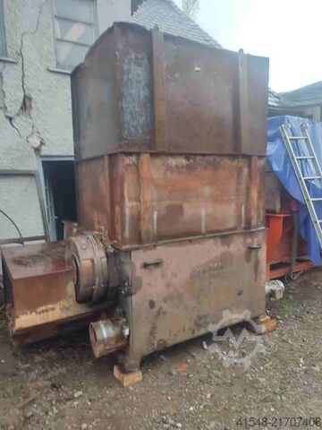 Chipper, shredder with fire damage Weima WL 14