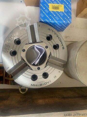 CNC lathe Okuma LB 15 II