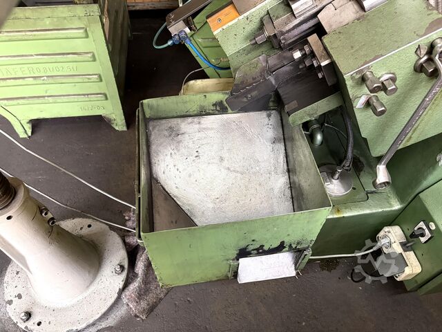 Thread rolling machine + vibratory feeder EWM GW 61