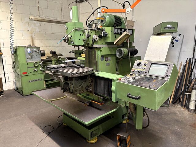 Tool room milling machine MAHO MH-C 700