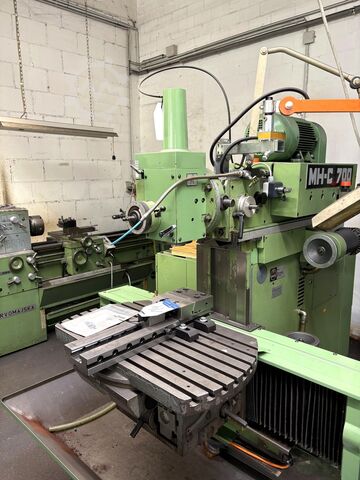 Tool room milling machine MAHO MH-C 700