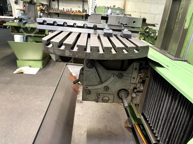 Tool room milling machine MAHO MH-C 700