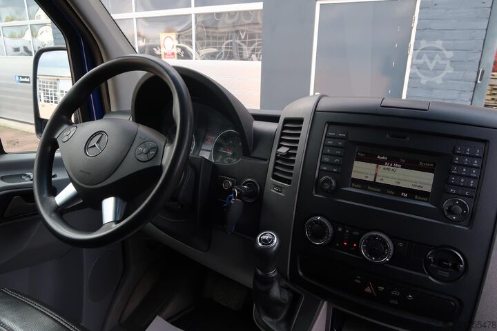 High-roof van Mercedes-Benz Sprinter 516 2.2 BlueTEC 366 AUT/ NAVI/ CRUISE/...
