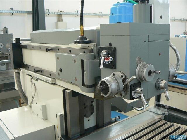 Tool Room Milling Machine - Universal J&W GJ 8140K