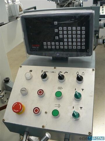 Tool Room Milling Machine - Universal J&W GJ 8140K