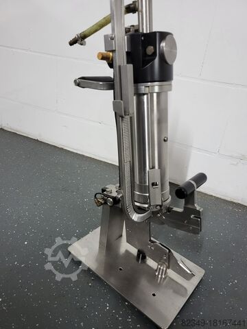 Meat processing machine Clipper Tipper Tie TCNi 200BT