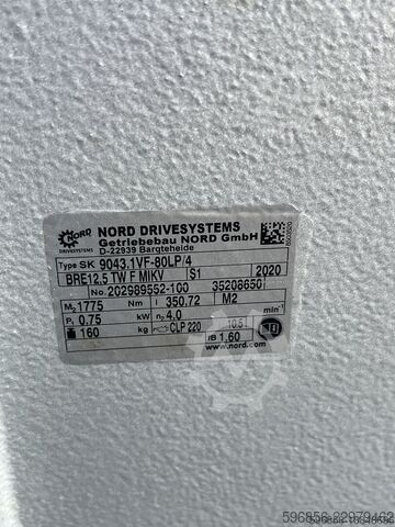 Gear motor 0.75 kW 4 rpm Nord Drive Nord 0.75kW 4obr/min