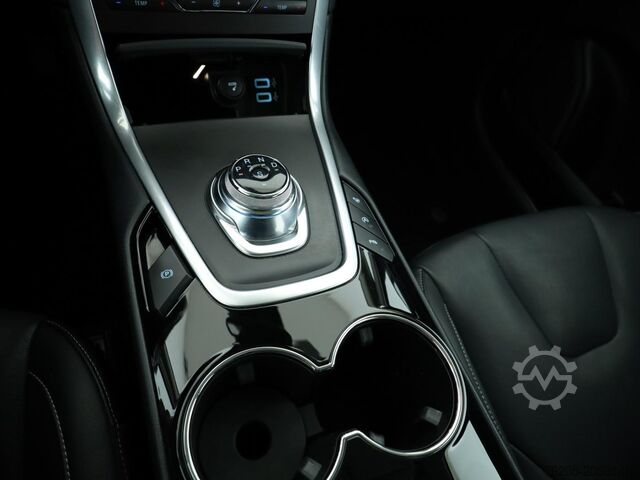 Minibus Ford S-MAX 2.0 EcoBlue Titanium *7-Sitzer*Memory*ACC*