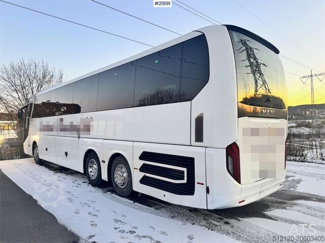 MAN Lion`s Coach Tour Bus. 55 seats! MAN Lion`s Coach Tour Bus. 55 seats!