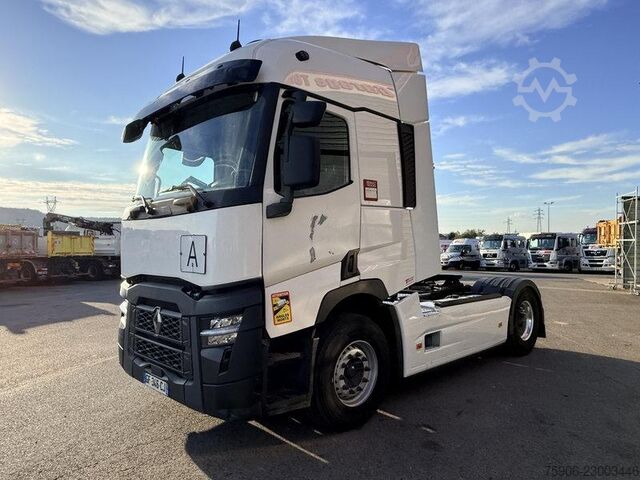 Standard SZM Renault T-Series