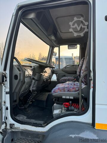 Tipper truck Iveco Eurocargo 120 E 15 ribaltabile + gru