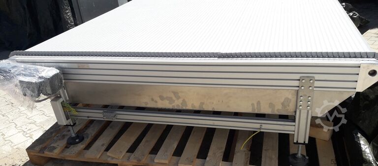 Hinged belt conveyor  