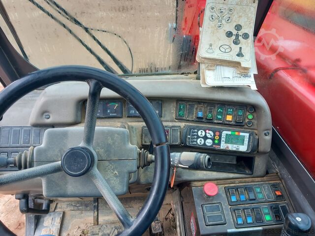 Telescopic forklift Manitou MRT1742
