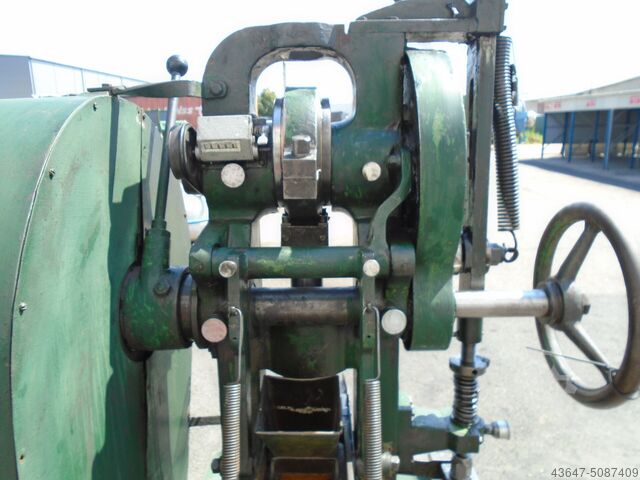 Eccentric press EXCENTRIC PRESS, PUNCHER MACHINE