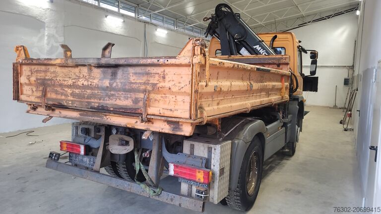 Dreiseitenkipper LKW Mercedes-Benz 1318 AK Kipper Kran 4X4 deutsches Fahrze