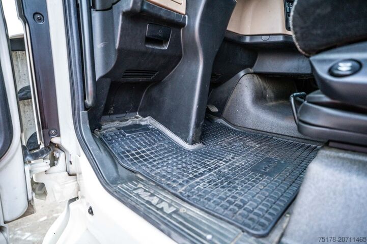 Standard-SZM MAN TGX 18.470 XLX + INTARDER