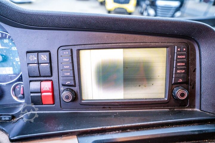 Standard-SZM MAN TGX 18.470 XLX + INTARDER